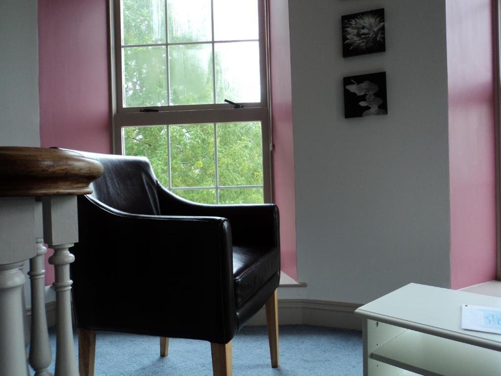 Tyglyn Hotel Aberaeron Szoba fotó